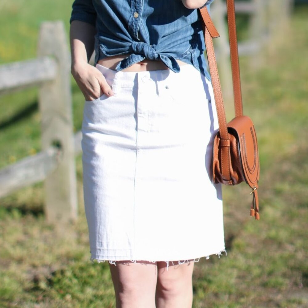 J. Crew Raw-Edge Stretch Indigo Denim Pencil Skirt (size 26/S)